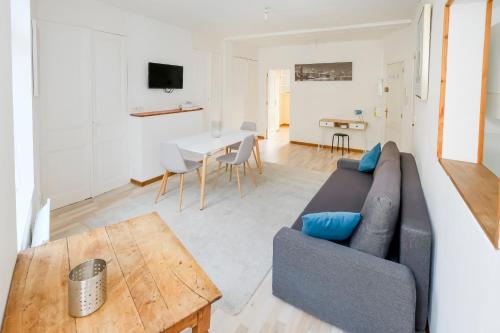 Appartement Malo les bains à 300 mètres de la plage pk gratuit 4 personnes 4 Rue de Bapaume 59240 Dunkerque Nord-Pas-de-Calais