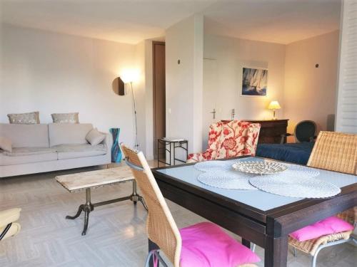 Appartement Appartement Mandelieu-la-Napoule, 2 pièces, 4 personnes - FR-1-609-60 920 Allée de la Marine Royale LE FRANCE - E114 Mandelieu-la-Napoule