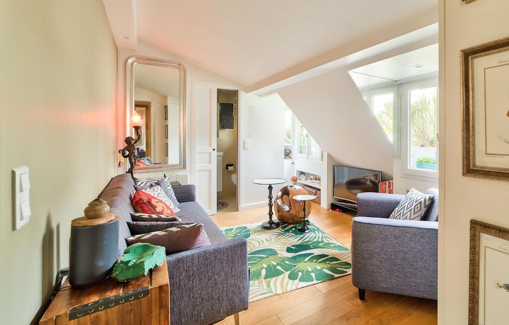 Appartement MARAIS CHIC heart of Paris, premium location ! 18 Rue Rambuteau 75003 Paris