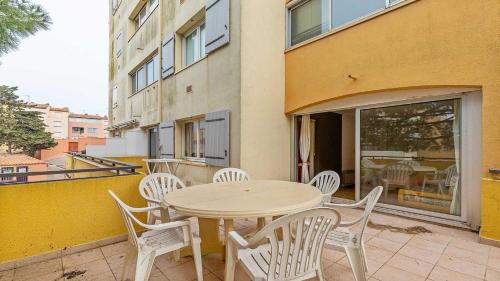 Mare Nostrum- 84- Appart spacieux- 5 pers