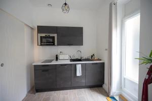 Appartement Marechal's Studio near train station & downtown 10 Rue Geoffroy Drouet 44000 Nantes Pays de la Loire