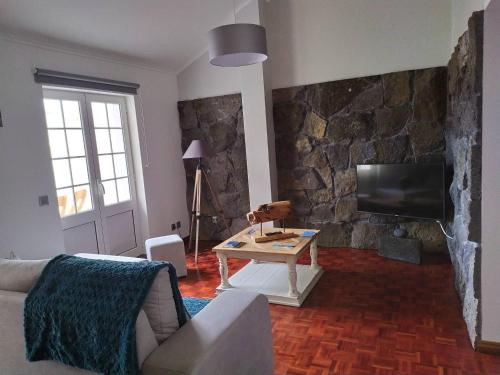 Margarida House - Stone Apartment