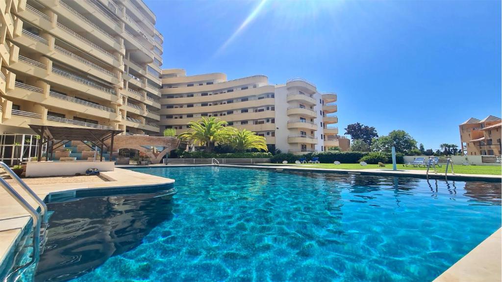 Maria Flat CleverDetails 245, Sleeps 2 adults, 2 children Avenida da Marina, 8125-406 Vilamoura