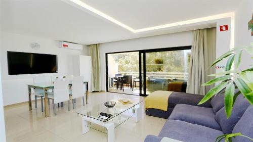Maria Flat CleverDetails 245, Sleeps 2 adults, 2 children
