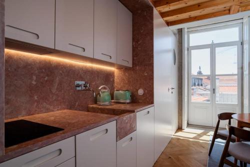 Maria Pia Luxury Apartment, Historic House Downtow