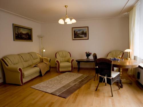 Maria-Viktoria Apartment