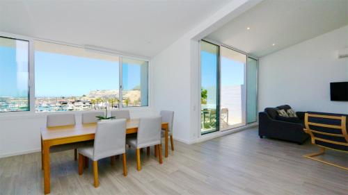 Marina Algarve CleverDetails241, located on the marina close to all main amenities