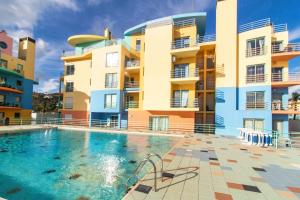 Marina Boat by Stay-ici, Algarve Holiday Rental