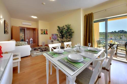 Marina Coast Residence