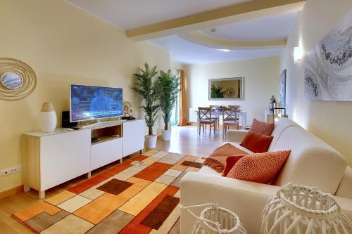 Marina Ocean Residence