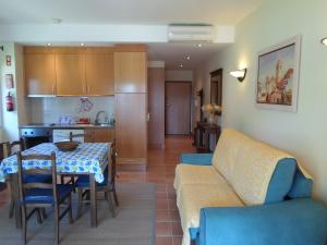 Appartement Marina Park - Martine et Thierry Urb. Marina Pak Lote 20, First Floor 2011 Apartamento Rua Quinta do Landeiro 8600-302 Lagos Algarve