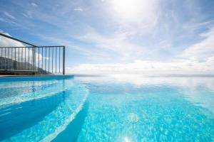 Appartement Marina View Apartment - Pool & stunning ocean view Impasse da Calçada 9370-179 Calheta Madère