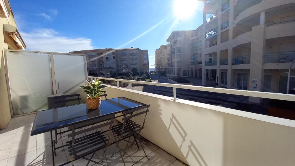 Appartement Marine Les Pins 55 Avenue de Cannes 06600 Antibes