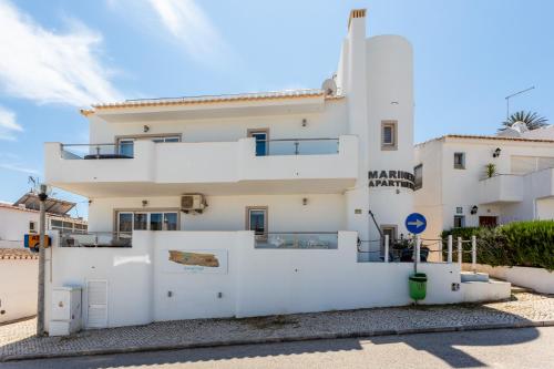 Mariners (2) - Bright and stylish apartment - walk to the beach