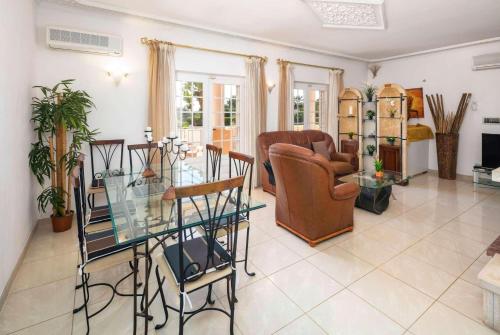 Marinha Beach Apartment