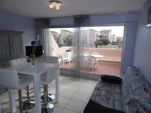 Appartement Appartement Marseillan-Plage, 2 pièces, 4 personnes - FR-1-326-513 Chemin De L'Airette -  - Le Castellas