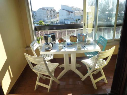 Appartement Marseillan-Plage, 2 pièces, 4 personnes - FR-1-387-131 Le Castellas france