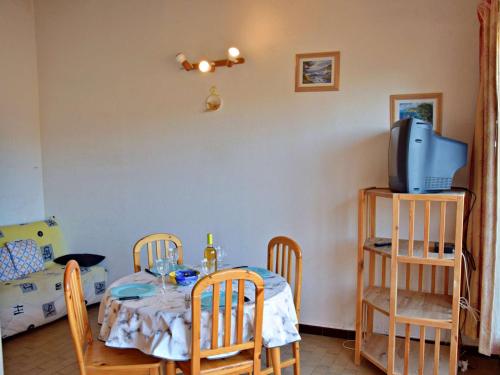 Appartement Appartement Marseillan-Plage, 2 pièces, 4 personnes - FR-1-387-85 Résidence Les Dunes - Bât. E, N° 145 - Le Castellas