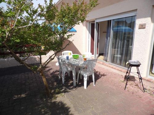 Appartement Appartement Marseillan-Plage, 2 pièces, 6 personnes - FR-1-326-502 Chemin De L'Airette -  - Le Castellas