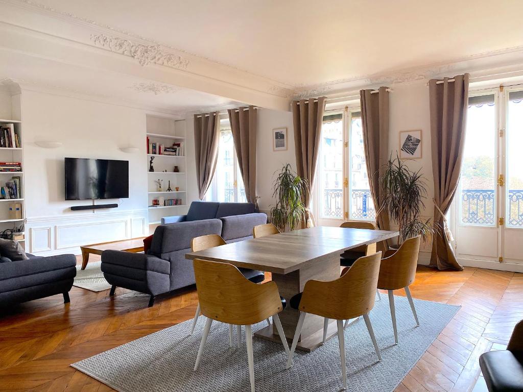 Marvellous Sunbathed 3BR at the heart of Paris Floor 4 119 Boulevard de Sébastopol, 75002 Paris