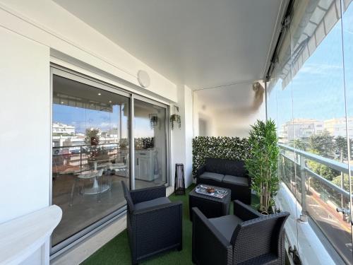 Maryline by Welcome to Cannes