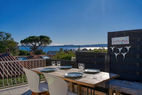 Mas avec vue mer face au golf de St-Tropez