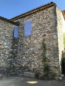 Appartement Mas de la Calade 4 Rue de la Calade 30200 Saint-Laurent-de-Carnols Languedoc-Roussillon