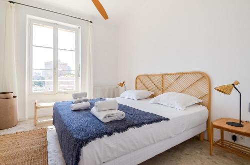 MASSILIA BLUE - Grand appartement refait à neuf avec vue sur le Vieux Port