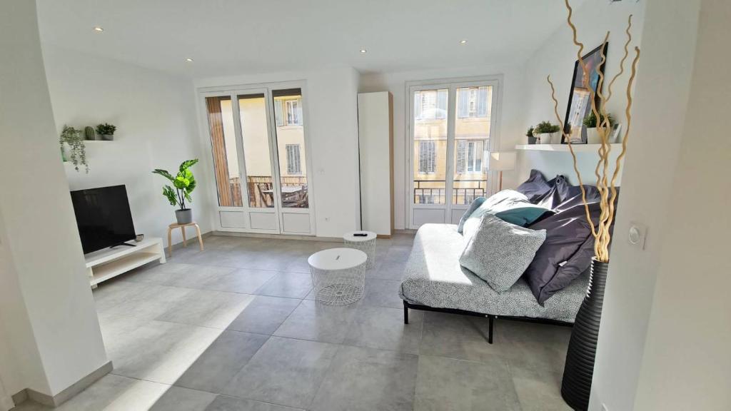 MaxBnb - ISLY - T2 Balcon/clim 50m² - Ouest - 14 Rue d'Isly, 83200 Toulon