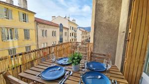 MaxBnb - ISLY - T2 Balcon/clim 50m² - Ouest -