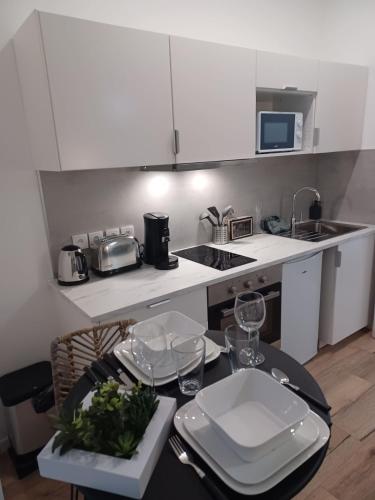 Mazamet : superbe studio refait à neuf (ménage et linge compris)