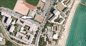 MAZET DE LA MER 54M2 LAVANDOU 100M PLAGE avec PISCINE