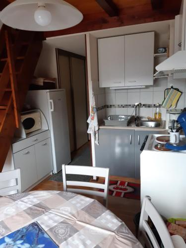 MBS e16