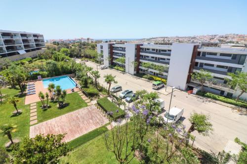 MC Suites Lagos with Pool and sea view