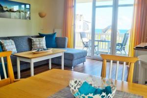 Meeresblick Residenzen FeWo 35 deluxe, inklusive Sauna und Schwimmbadnutzung im AHOI Sellin
