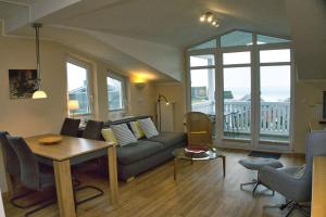 Meeresblick Residenzen FeWo 39, inklusive Sauna und Schwimmbadnutzung im AHOI Sellin