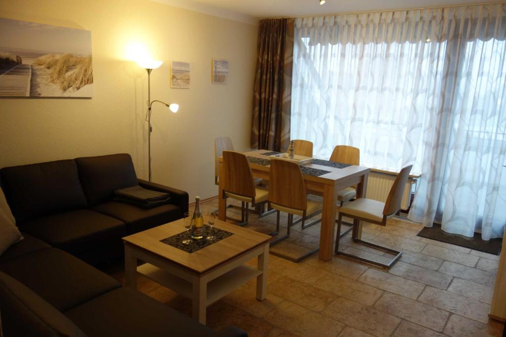 MEI27a Ferienwohnung Ostseetraum Meinsweg 27, 23669 Häven