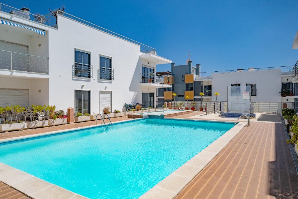 Appartement Meia Praia 106 by Destination Algarve Rua Rua Fernão Vilarinho, lote 17, Bloco A, 2ºB 8600-315 Lagos