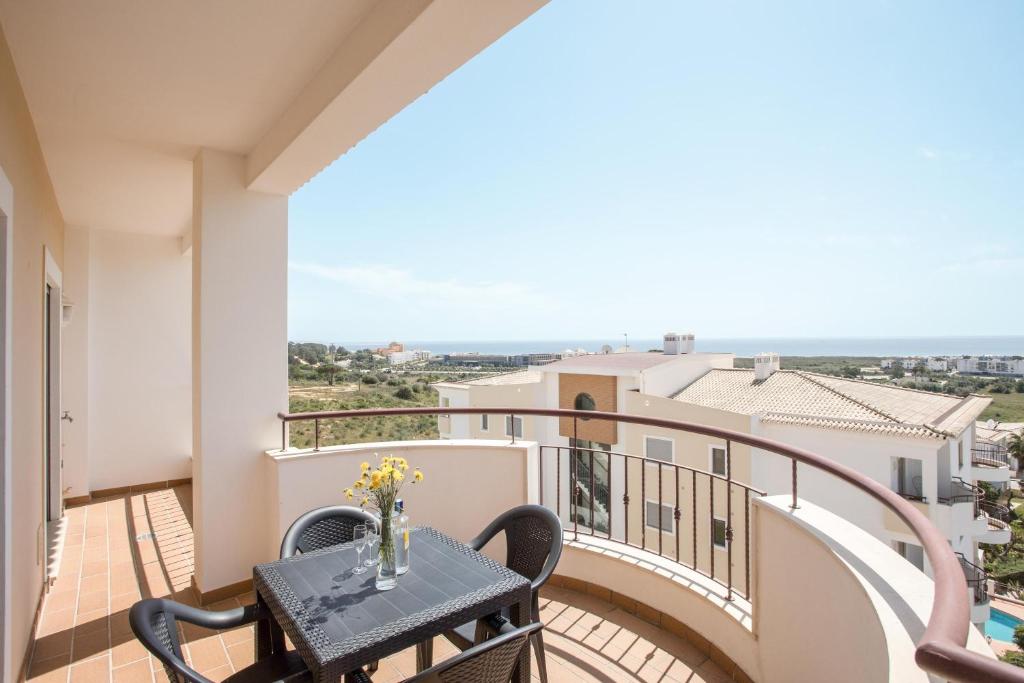 Meia Praia Beach Apartment Rua António Gedeão, Edifício Alba-Mar Lote 1 3ºT, 8600-302 Lagos