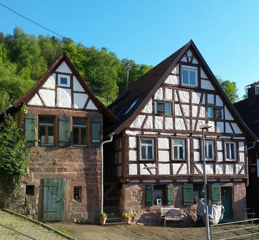 Meisterhaus Alpirsbach Wohnung OG Reutiner Steige 6, 72275 Alpirsbach