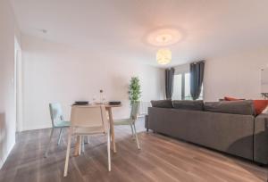 MELANIE - Appartement proche gare, arrivée 24 24