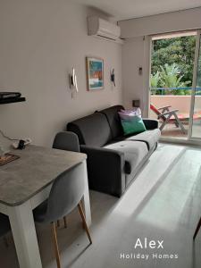 Appartement Menton, A deux pas de la mer 71 Allée Louis Moreno 06500 Menton Provence-Alpes-Côte d\'Azur