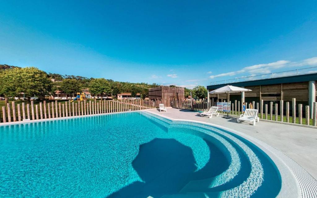 Menton smartworking and relax on the beach, seaview