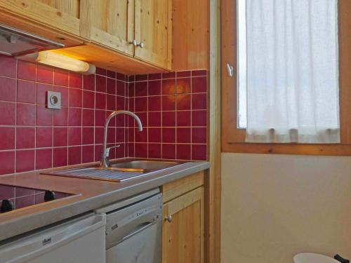 Appartement Appartement Méribel, 2 pièces, 4 personnes - FR-1-182-201 2199 route du Laitelet Les Allues