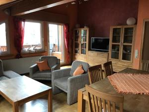 Messe CGN/DUS Großräumige Wohnung in guter Verkehrslage