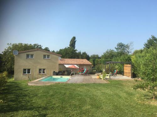 Meublé de 50 m2 à Montgaillard (tarn) ***