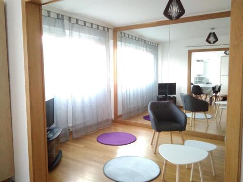 Appartement meublé de tourisme 6 personnes Mirecourt france