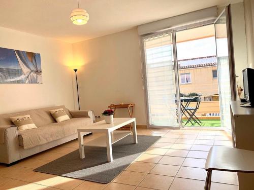 Appartement Mèze, 2 pièces, 4 personnes - FR-1-604-18 Mèze france