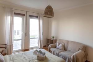 Middle of the bay 2 bedroom apartment