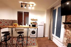 Appartement Midnight in Paris Montmartre 84 Rue des Martyrs 75018 Paris Île-de-France